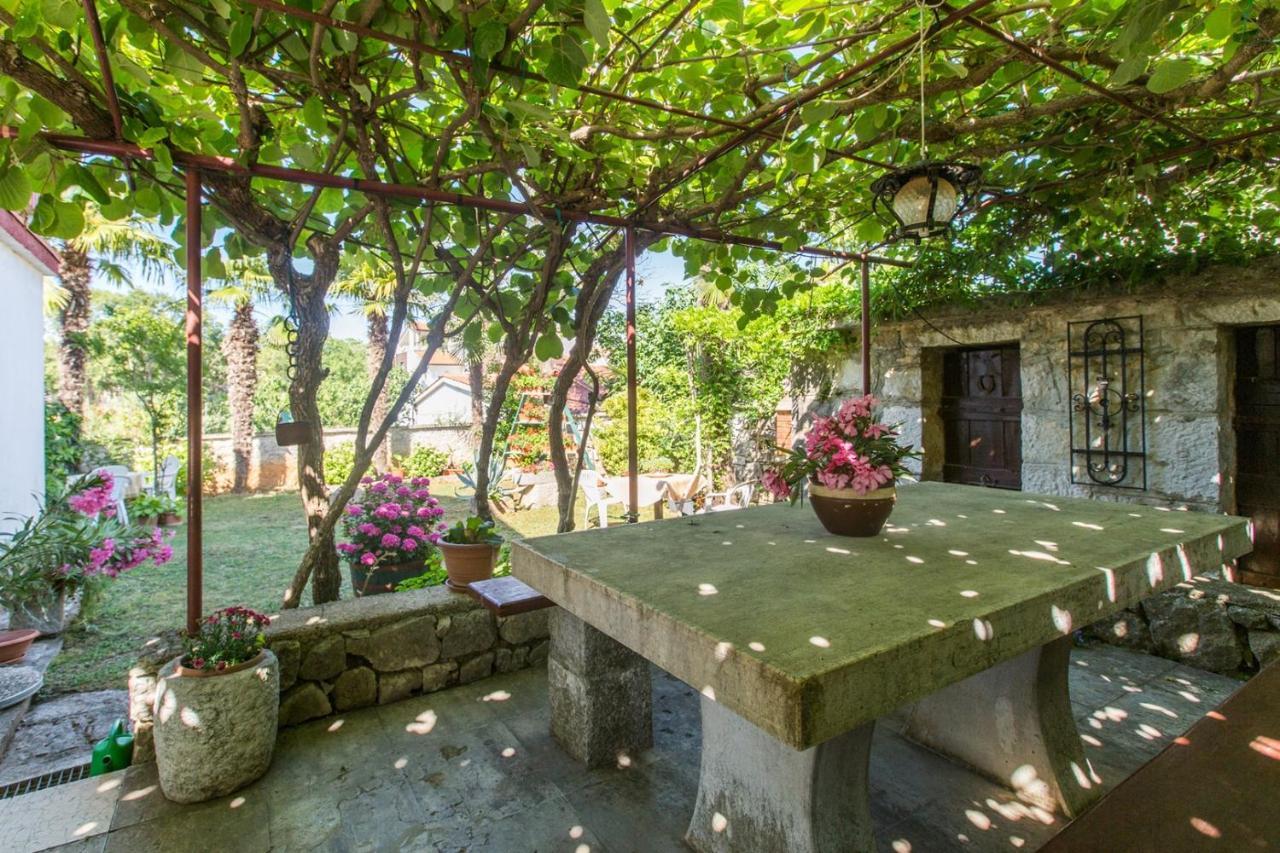 Anamarija Apartments Near The Beach And The Fantastic Adria Sea With Over 10 Small Islands Close By Funtana Luaran gambar