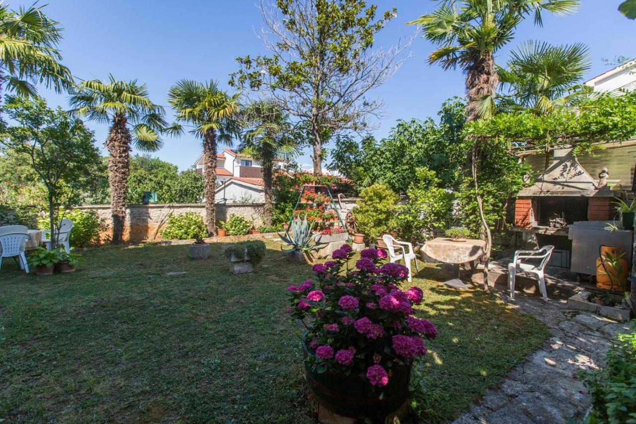 Anamarija Apartments Near The Beach And The Fantastic Adria Sea With Over 10 Small Islands Close By Funtana Luaran gambar