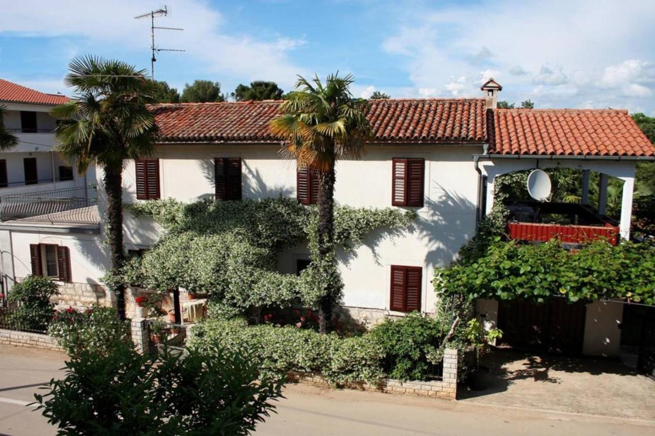 Anamarija Apartments Near The Beach And The Fantastic Adria Sea With Over 10 Small Islands Close By Funtana Luaran gambar